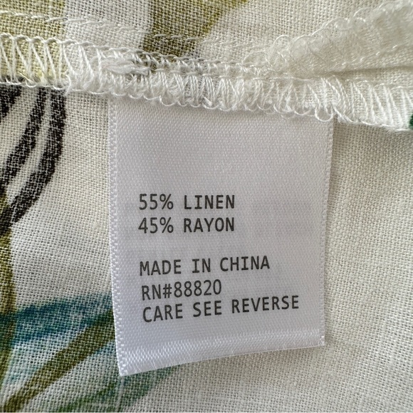 Sigrid Olsen top  with v-neck & short sleeves, loose fit, tropical, linen blend - Picture 15 of 16